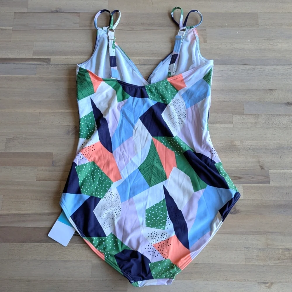 Sunseeker One-Piece Swimsuit NEW (Size 12)‎